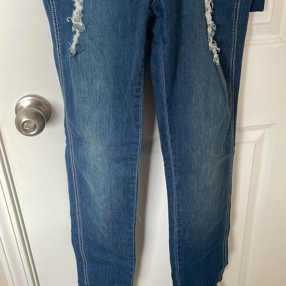 Overalls - Picture 2 of 13